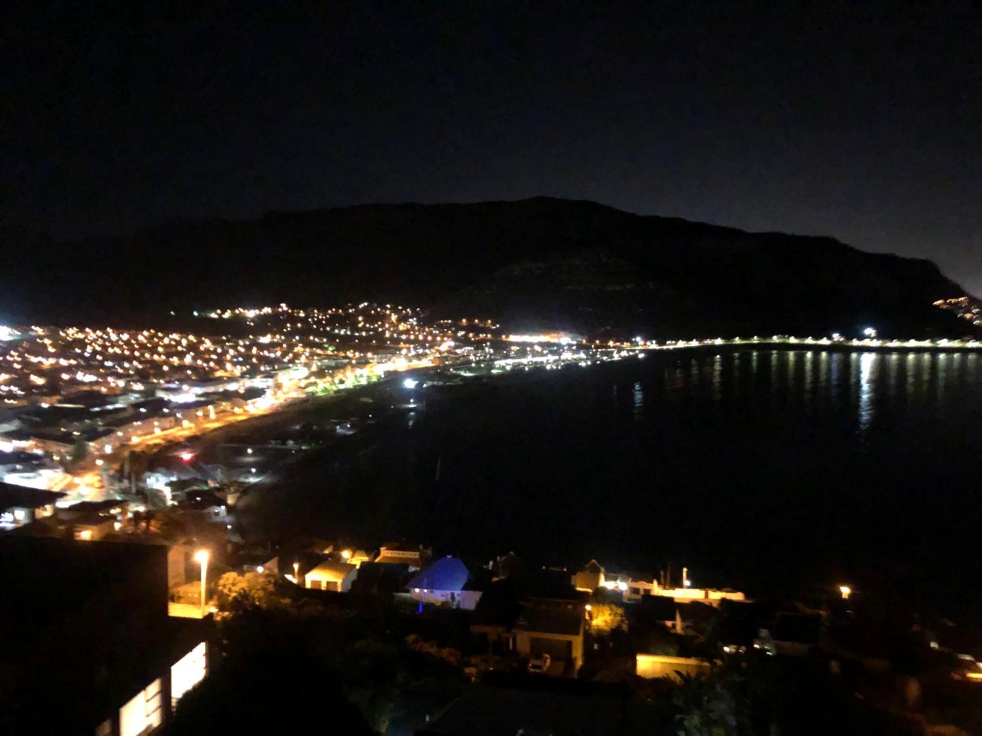 1 Mountain Rd Boutique B & B Fish Hoek Dış mekan fotoğraf