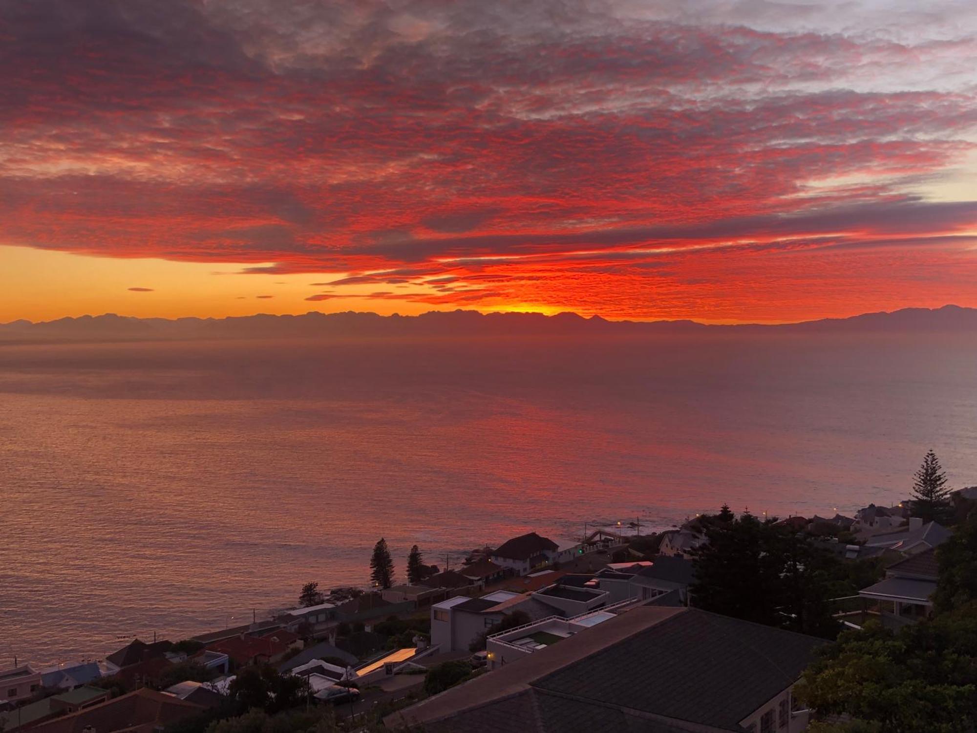 1 Mountain Rd Boutique B & B Fish Hoek Dış mekan fotoğraf