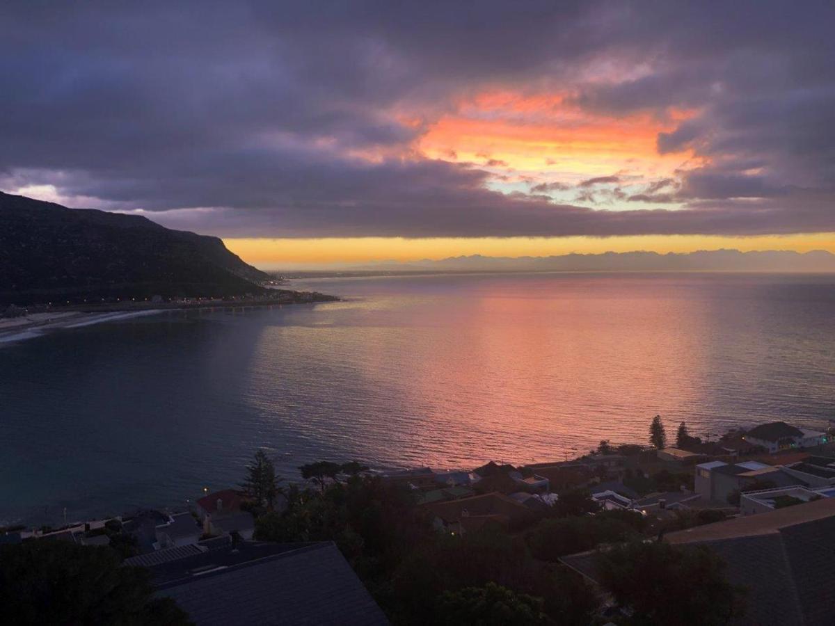 1 Mountain Rd Boutique B & B Fish Hoek Dış mekan fotoğraf