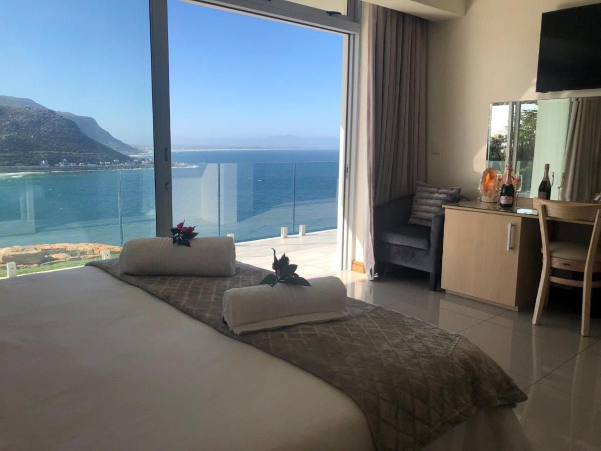 1 Mountain Rd Boutique B & B Fish Hoek Dış mekan fotoğraf