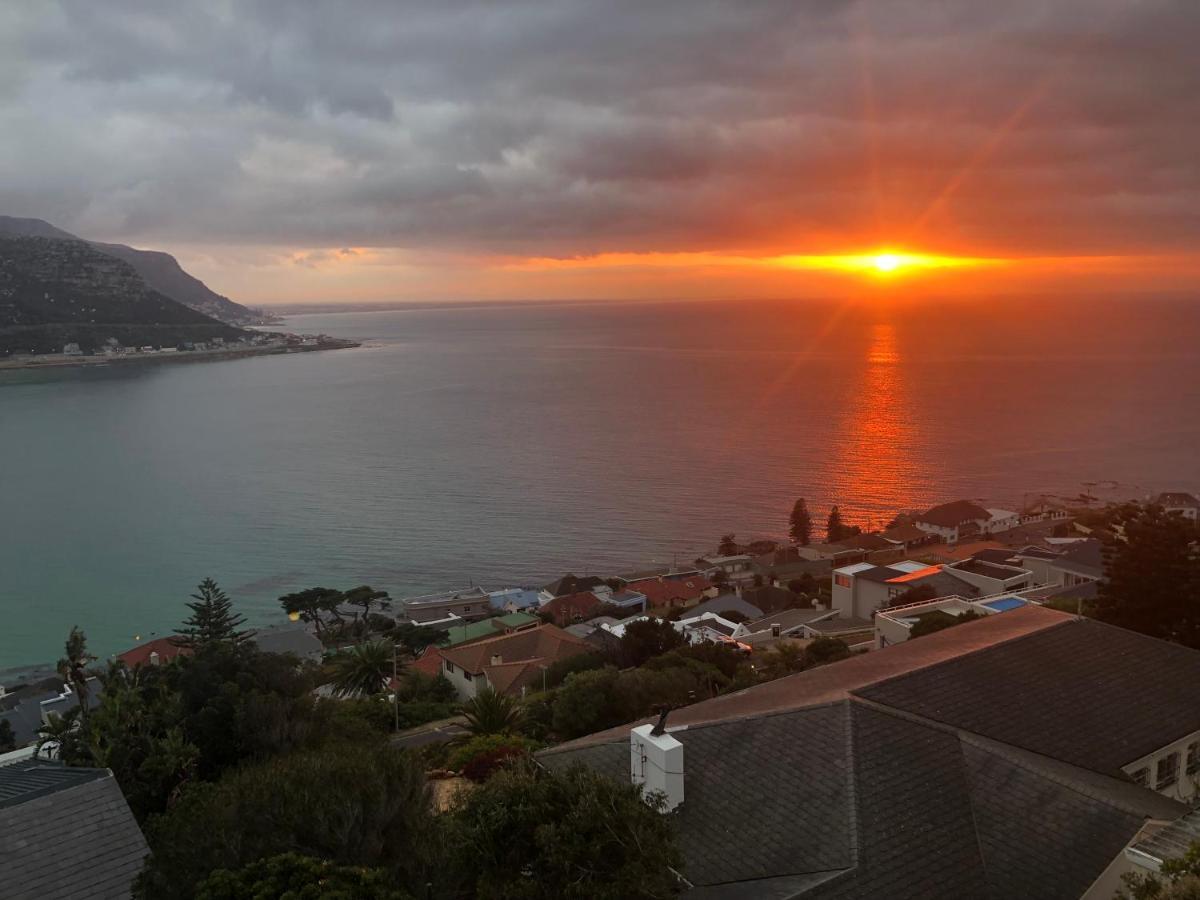 1 Mountain Rd Boutique B & B Fish Hoek Dış mekan fotoğraf