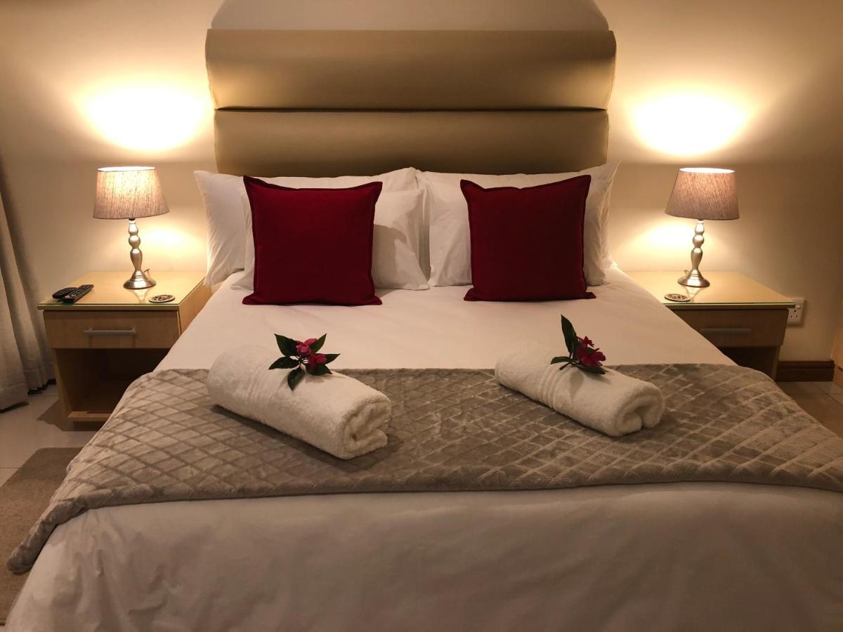 1 Mountain Rd Boutique B & B Fish Hoek Dış mekan fotoğraf